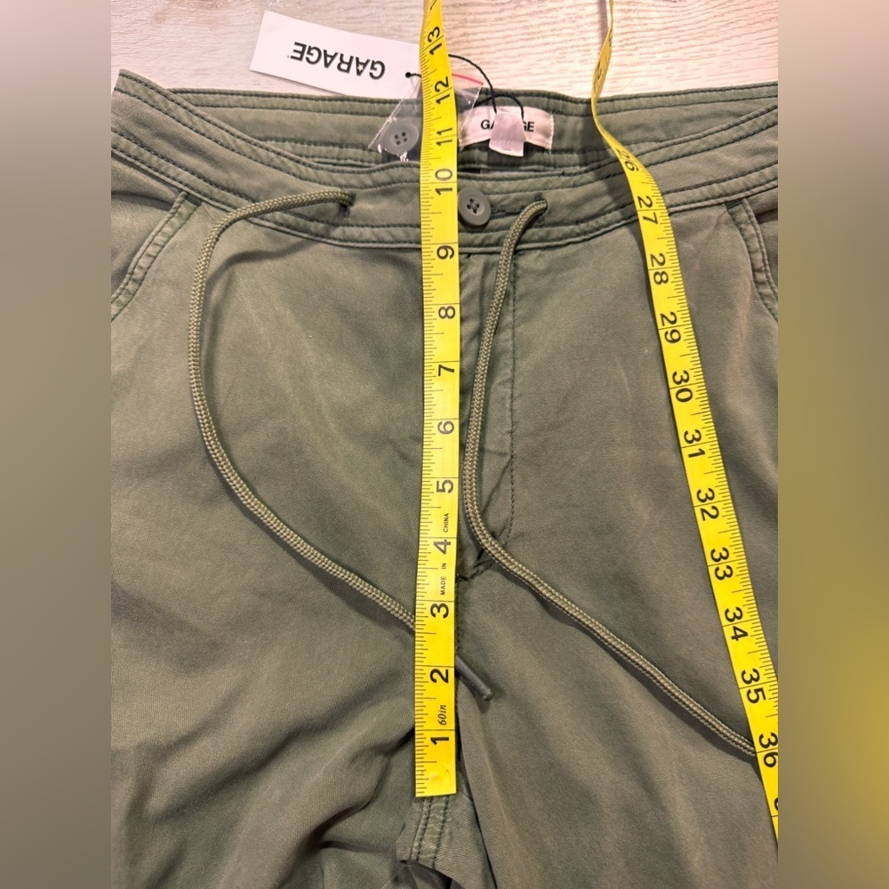 NWT Garage Lucy Fluid Cargo Pant in Python Green, Size 3 - Picture 8 of 10